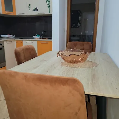 Апартаменты Universe House Влёра