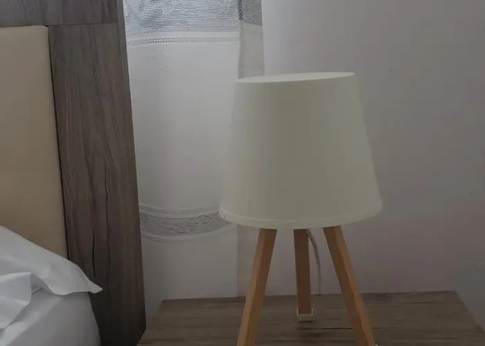 Universe House * Vlorë